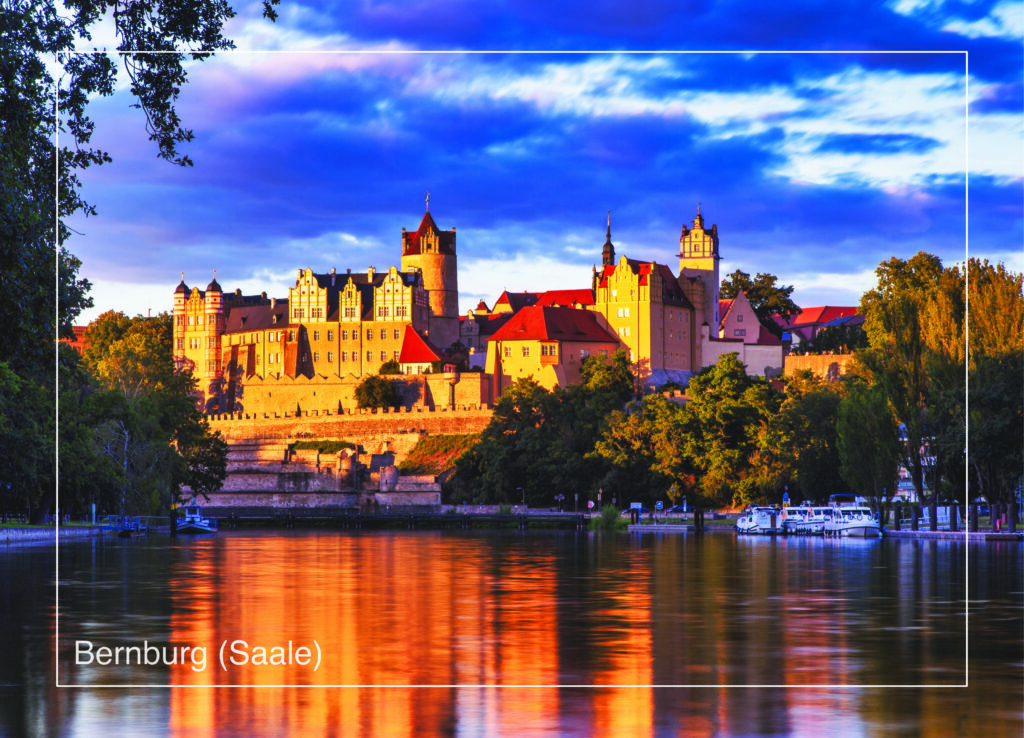 Postkarte Bernburg (Saale) | Motiv 24 Schloss Bernburg in der Abendsonne