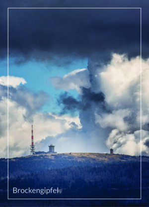 Postkarte Harz | Motiv 51 Brockengipfel unter Wolken